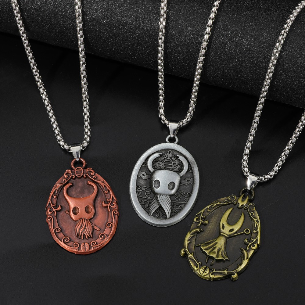 Game amulet pendant necklace,  - Vintage Fashion Game 评论和价格