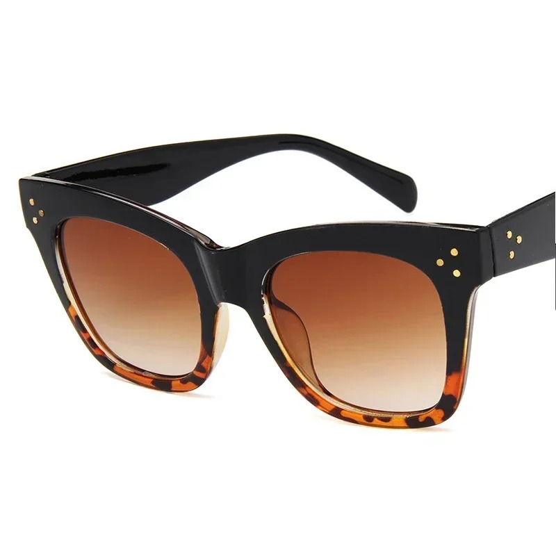 Square Retro Sunglasses Women  - Vintage Fashion Designer 评论和价格